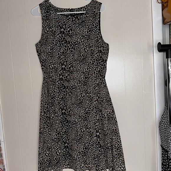 Voir Voir Sleeveless Fit and Flare Dress- Animal Print - Picture 1 of 15